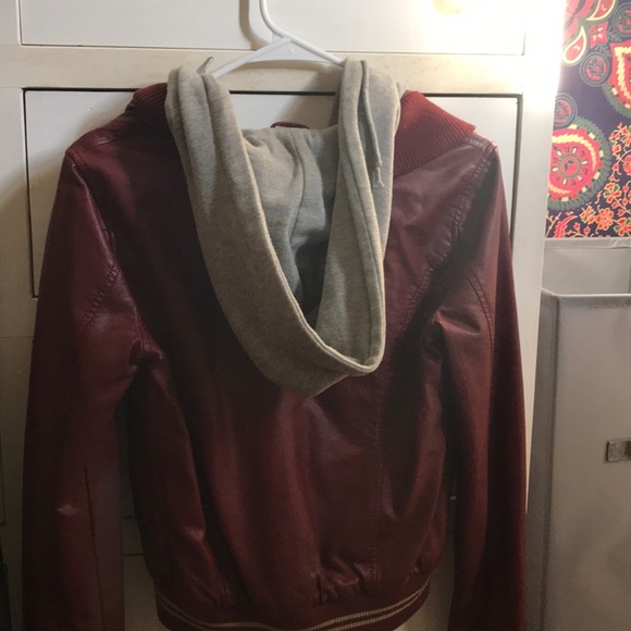Obey propaganda women’s jacket, size small - Picture 3 of 6